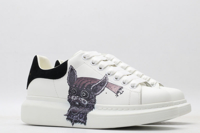 MQ Sneakers