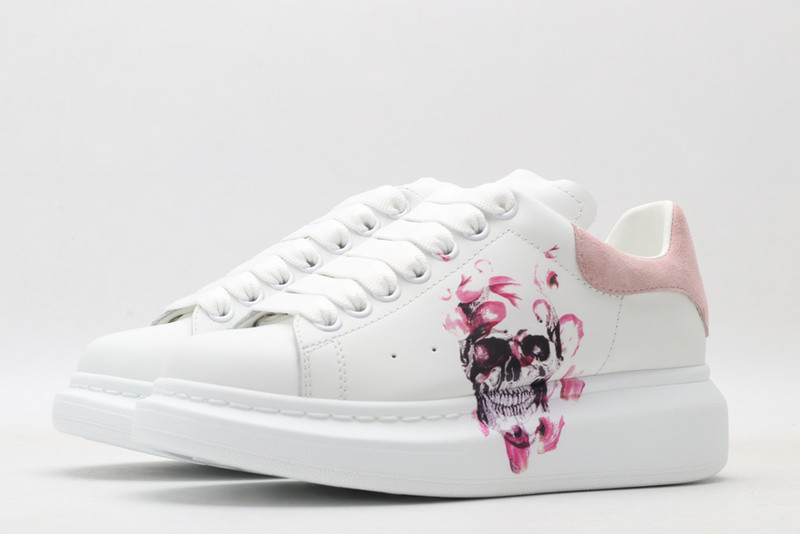 MQ Sneakers