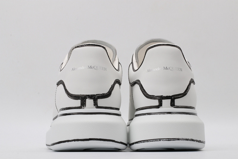MQ Sneakers