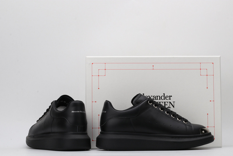 MQ Sneakers
