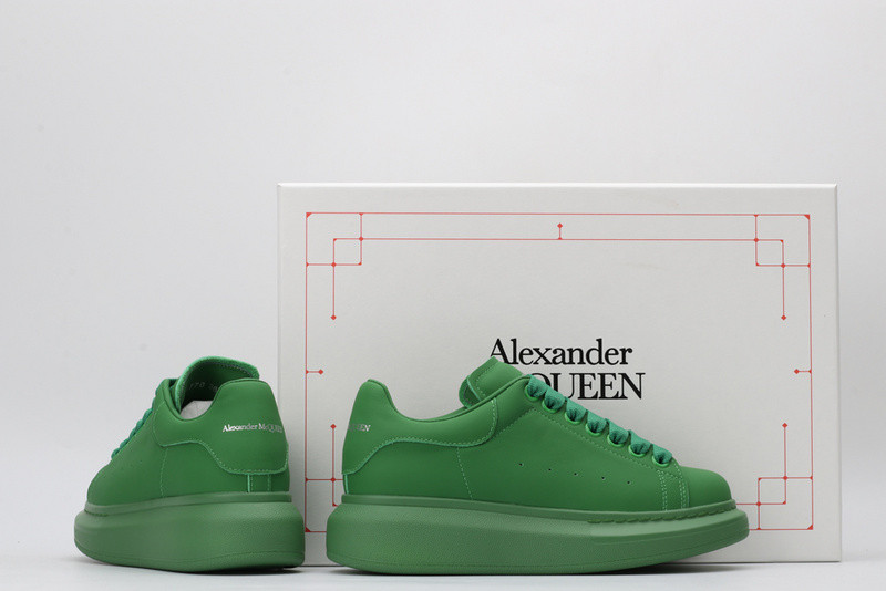 MQ Sneakers