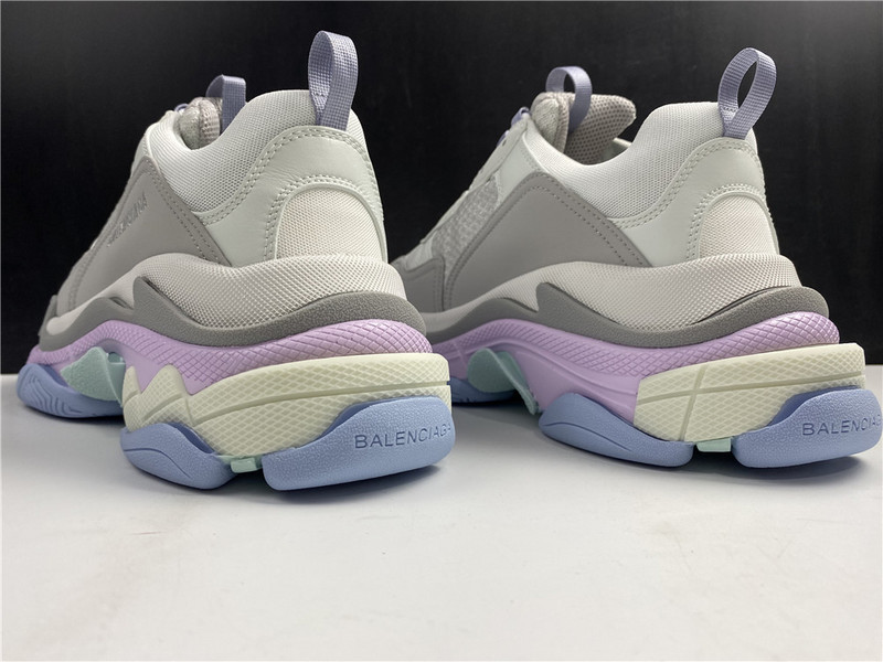 BLCG Triple S 536737-W2FW1-1977