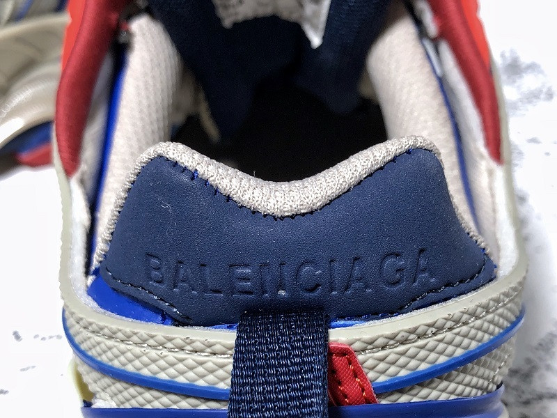 BLCG Track 2.0 568614-W2GN2-8570