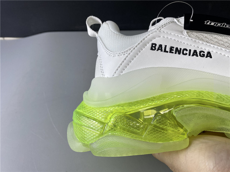 BLCG Triple S 544351-W09O1-0828