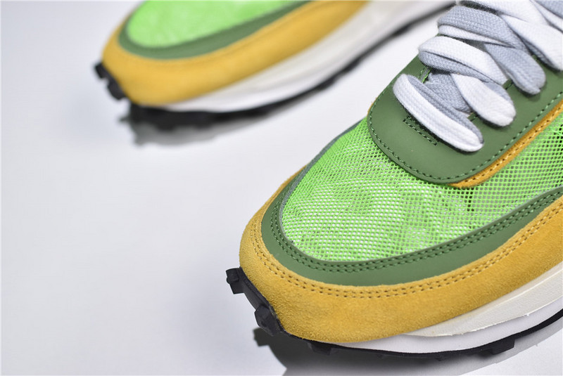 Sacai x Nike LDV Waffle Daybreak Green Multi BV0073-300