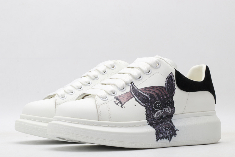 MQ Sneakers