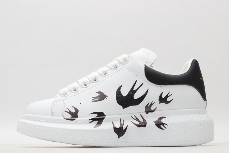 MQ Sneakers