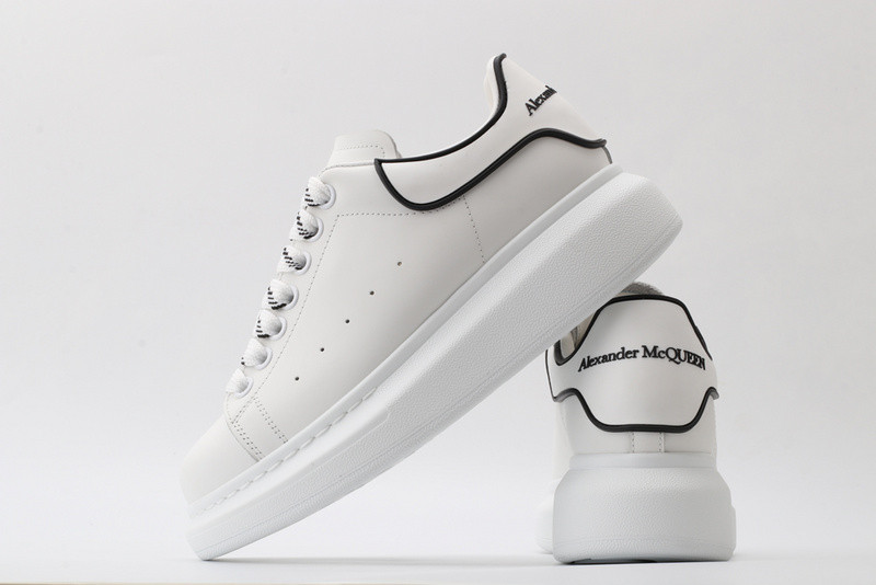 MQ Sneakers