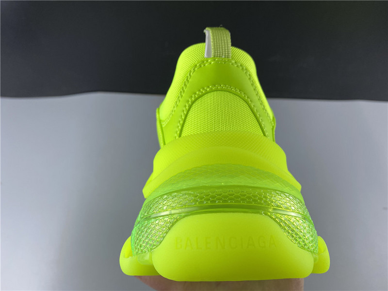 BLCG Triple S 541624 W2FF1 3720