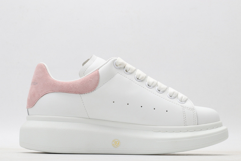 MQ Sneakers
