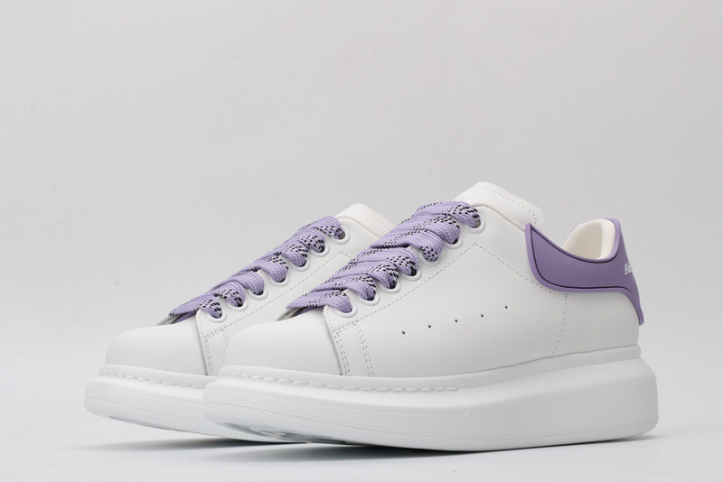 MQ Sneakers