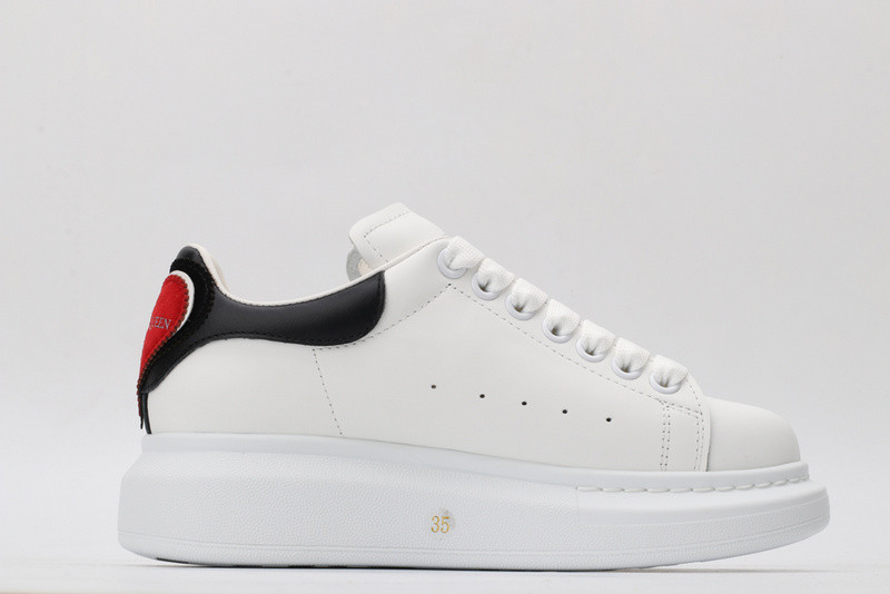 MQ Sneakers
