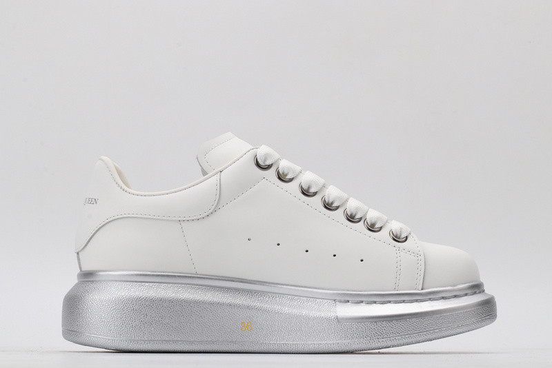 MQ Sneakers