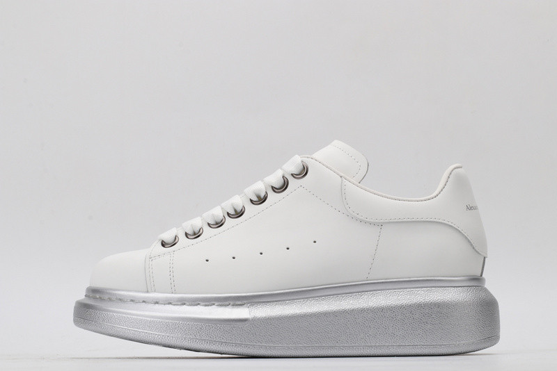 MQ Sneakers