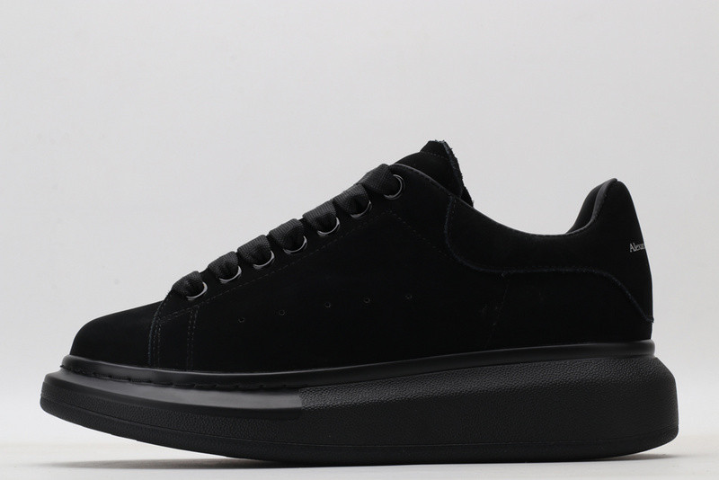 Alexander McQueen Sneakers 575412WHVIW1069