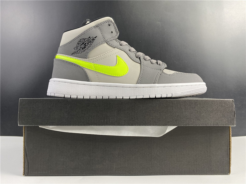 Air Jordan 1 Mid Gunsmoke Volt 554724-072