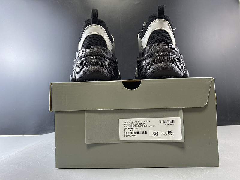 BLCG Triple S 583546-W06F1-0841