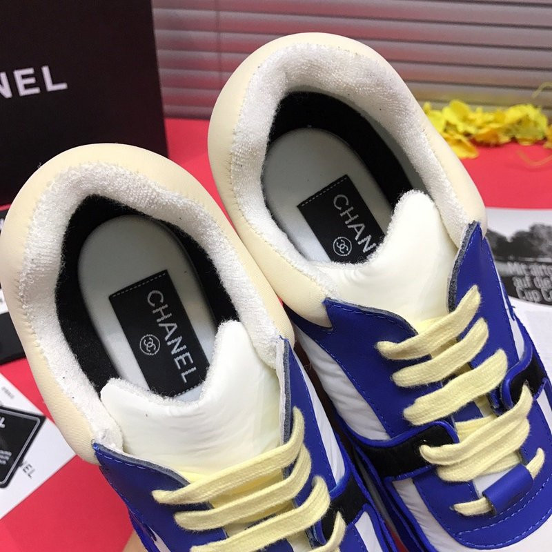 CNL Sneakers