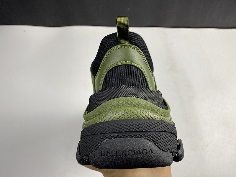 BLCG Triple S 536737-W2FW1-1978
