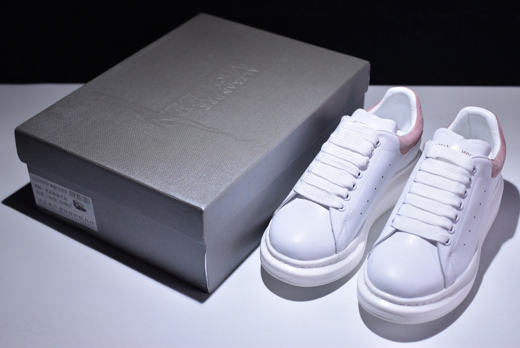 MQ Sneakers
