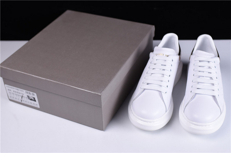 MQ Sneakers