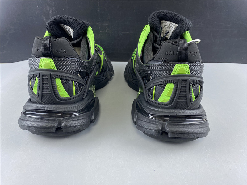 BLCG Track 2.0 570391-W2GN1-1012