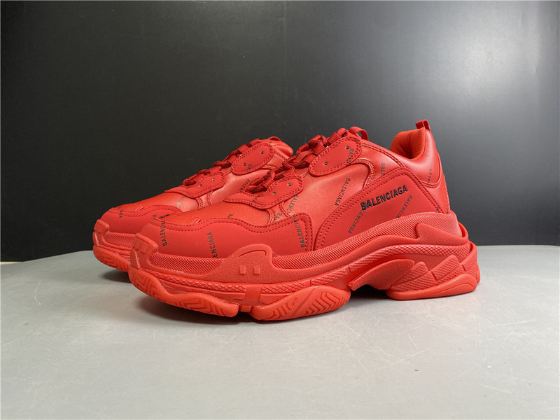 BLCG Triple S 524039-W2FA1-7632