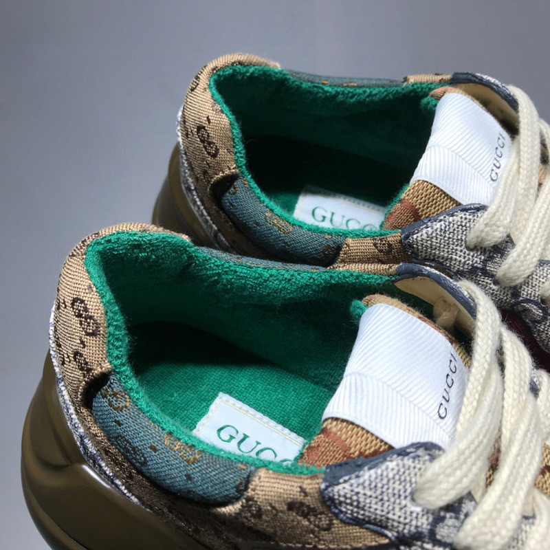 GC Sneakers
