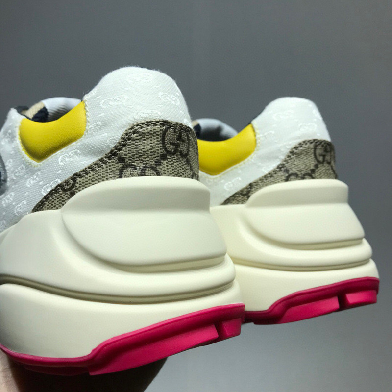 GC Sneakers
