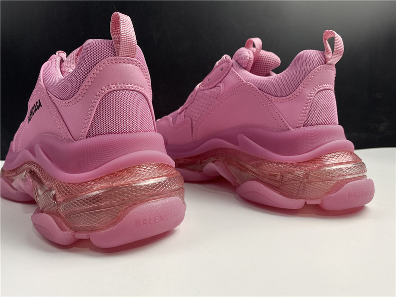 BLCG Triple S 544351-W2GA1-5760