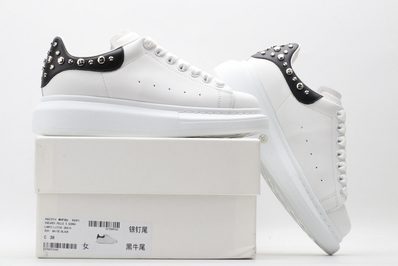 MQ Sneakers