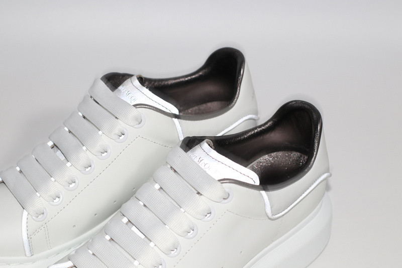 MQ Sneakers