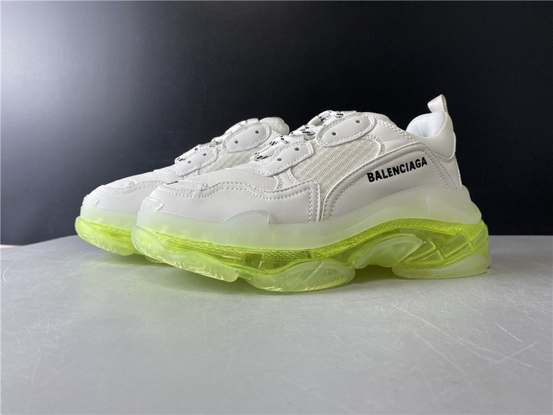 BLCG Triple S 544351-W09O1-0828