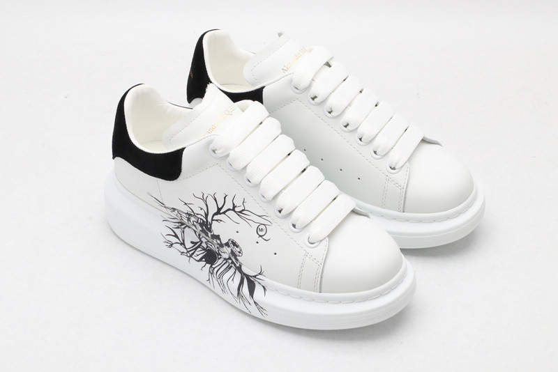 MQ Sneakers