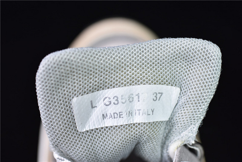 CNL Sneakers