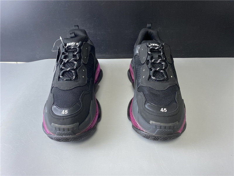 BLCG Triple S 541624-W09O1-0829