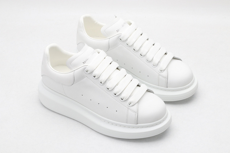 MQ Sneakers