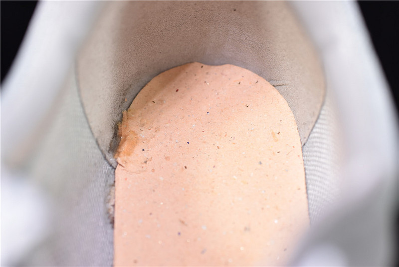 CNL Sneakers