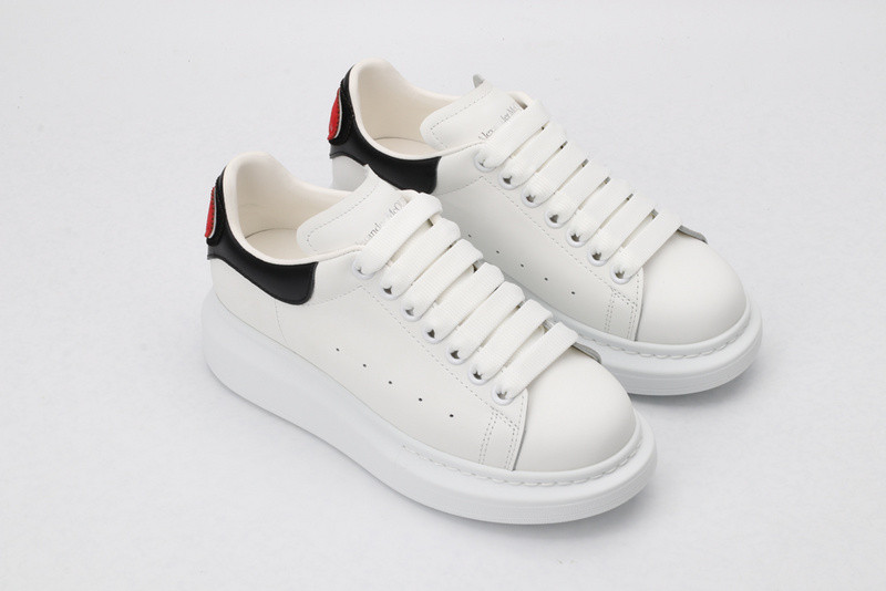 MQ Sneakers