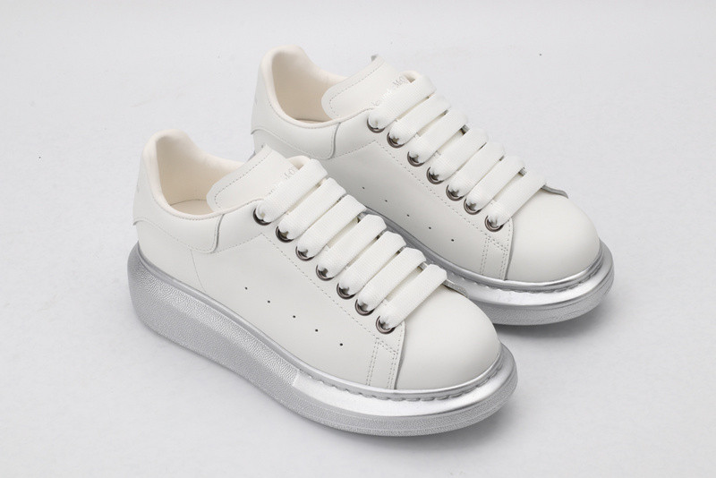 MQ Sneakers