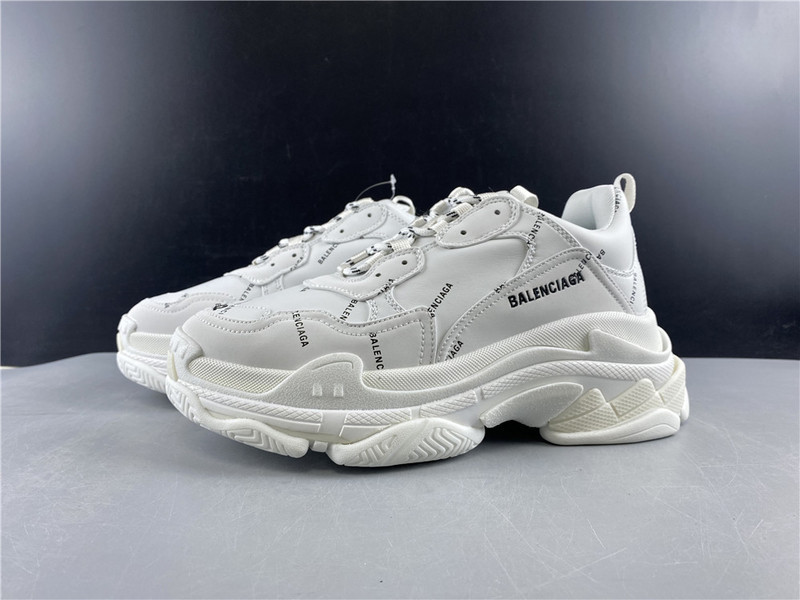 BLCG Triple S 524039-W06E2-2021