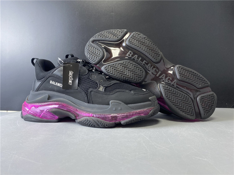 BLCG Triple S 541624-W09O1-0829