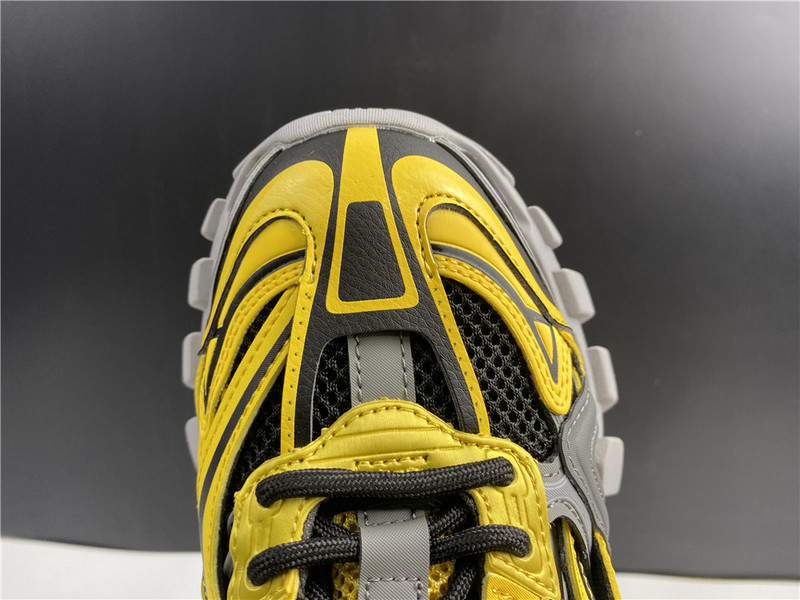 BLCG Track 2.0 568615-W2GN1-42027