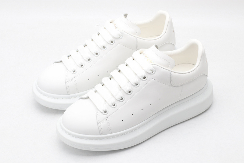 MQ Sneakers