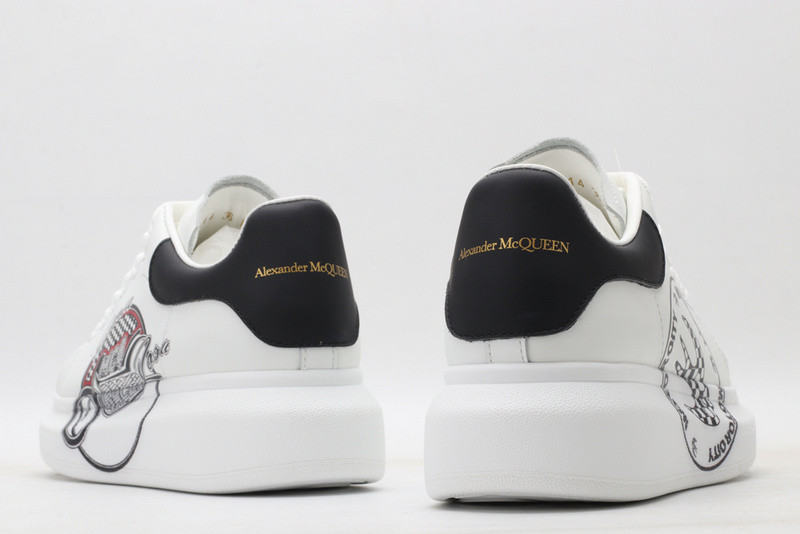MQ Sneakers