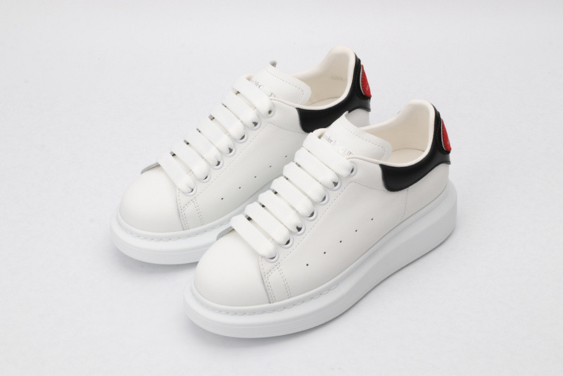 MQ Sneakers