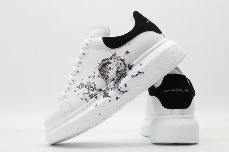 MQ Sneakers