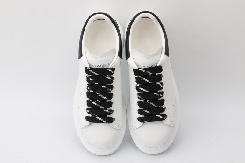 MQ Sneakers