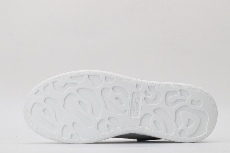 MQ Sneakers