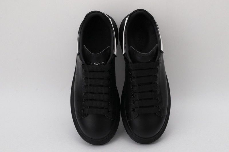 MQ Sneakers